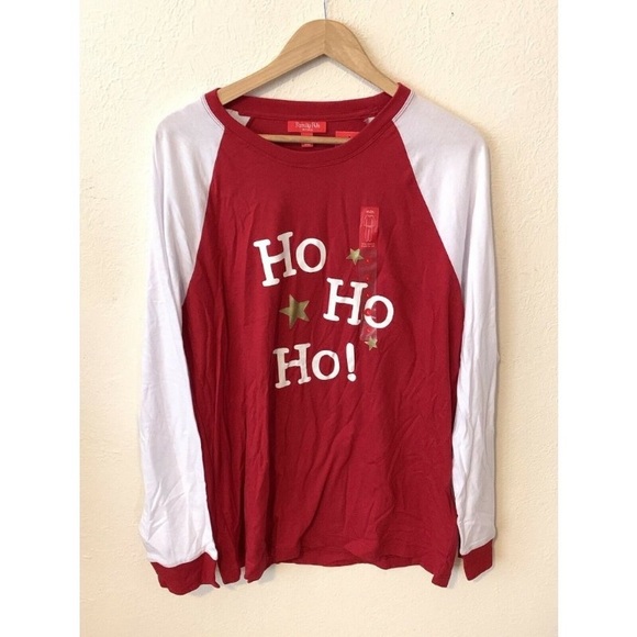 L-Top-Macy’s Family Pajamas Christmas Ornaments Pajama Top (Ho Ho Ho) - Picture 2 of 5